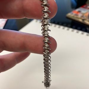 3 carat I1 clarity and I-J clarity.